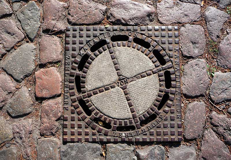 Drenaj kanalı, pompası ve rögar